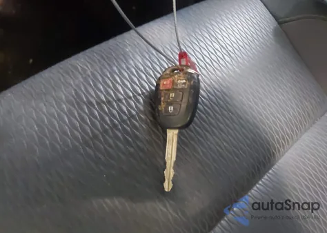 2017 Toyota Corolla Le z USA, uszkodzony, nr VIN 2T1BURHE6HC900386